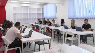 Otvoren Multimedijalni računarski centar opremljen uz donaciju „M:tela“