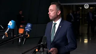 Sahrana Ratka Mladića ponovo otvorila pitanje odnosa Srbije prema ratnim zločincima