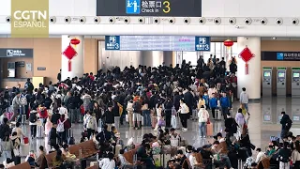 Los viajes interregionales superan los 270 millones en el último día laboral antes del feriado