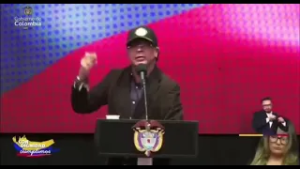 Petro ordena al MinSalud convocar masiva marcha para presionar reforma a la salud