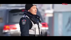 7700 ГАРУЙ ЦАГДААГИЙН АЛБА ХААГЧ АРД ИРГЭДИЙН АМАР ТАЙВАН БАЙДЛЫГ САХИУЛАН АЖИЛЛАЖ БАЙНА