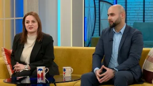 Առավոտ լուսո. Արմենուհի Պետրոսյան, Սուրեն Մխիթարյան