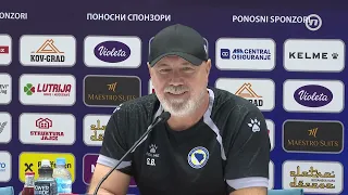 BARBAREZ: „OBJASNIT ĆU IM ŠTA ZNAČI NOSITI GRB I DOVOLJNO ĆE BITI ŠTO JE EDIN U SVLAČIONICI!