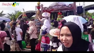11 DESA TAMPILKAN GUNUNGAN HASIL BUMI DI GREBEG SURO 1448 HIJRIAH
