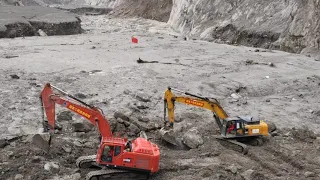 Road access restored to mudslide-hit border checkpoint in Xizang