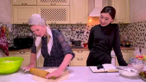 Екі халықтың тағамын бір дастарханға тоғыстырған Людмила Камаева / Татулық мекені / 28.02.2026