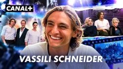 We followed Vassili Schneider at the Les Misérables premiere - CANAL+