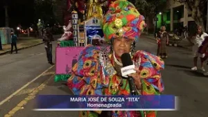 DESFILE ESCOLA DE SAMBA NO SÁBADO 31 JANEIRO