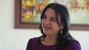 Sara María Robledo,  una científica antioqueña liderando grandes causas I Inversas I Teleantioquia