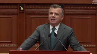 "Opozita u tremb nga vezët"/ Balla: Pak ditë na ndajnë nga dialogu me protestuesit e sinqertë