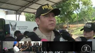 5 PEOPLE WERE ARRESTED IN THE ACT DURING AN OPERATION