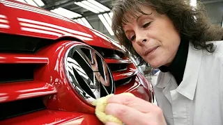 Volkswagen prévoit de supprimer 100 000 postes d'ici 2030