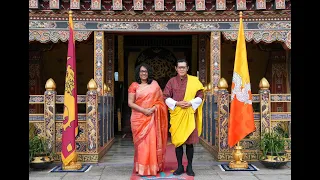 His Majesty The King granted an Audience to the Prime Minister of Sri Lanka, Dr Harini Amarasuriya
