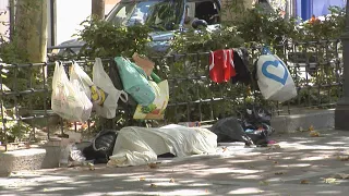 The Boulevard of Fear in Puente de Vallecas: Residents Trapped Between Fights, Filth, and Drugs