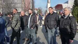 Mirni protest otpuštenih radnika Koksare, upućeni zahtjevi svim nivoima vlasti