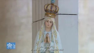 Papa consagra o mundo ao Imaculado Coração de Maria, perante a Imagem de Nossa Senhora de Fátima