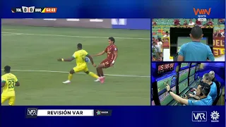 Was it a penalty? VAR reviewed a handball and determined it was not a spot-kick in Tolima vs. Buc...