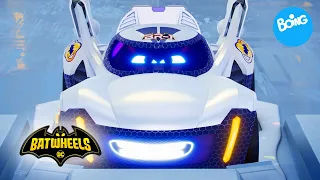Batwheels 🏎️🦇 |   ¡INTENTA NO REÍRTE! 😂 Batwheels en el espacio y caos cumpleañero | Boing