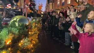Kerstparade door het centrum van Sneek