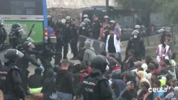 Más de 350 agentes desalojan el Trampolín trasladando de cientos de migrantes hacia Loma Colmenar