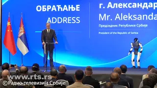 U fabrici u Šapcu proizveden prvi humanoidni robot; Vučić: Srbija je danas iskoračila u budućnost
