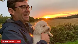 バーナム英首相の飼い犬、首相官邸の猫ラリーとは「気が合わないだろう」　マンチェスターに残ることに