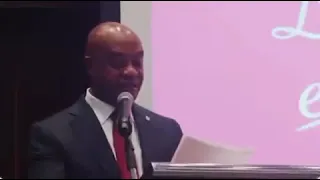 El excanciller Luis Gilberto Murillo oficializó su declinación a la candidatura presidencial.