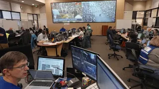 How Seattle keeps talking when phones & power goes down