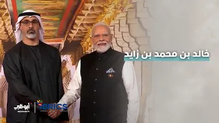 #خالد_بن_محمد_بن_زايد يصل القاعة الرئيسية وناريندرا مودي في مقدمة مستقبليه