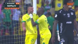 BUCARAMANGA BREAKS THE DEADLOCK! Luciano Pons makes it 1-0 against América. #LALIGAxWIN 🔰⚽🔥
