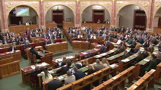Társadalmi vitára bocsátja az abortusz és az eutanázia kérdését a Tisza-kormány - HírTV