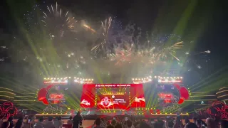 Mãn nhãn màn pháo Hoa Lễ hội Hoa Phượng đỏ 2026