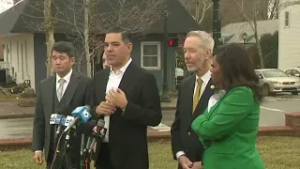 Les Wexner deposed by House Oversight in Epstein probe | FOX 5 News