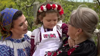 România în bucate: Borș cu afumătură și gogosi ( @TVR Iași)
