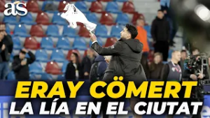 ERAY CÖMERT la LÍA en la CELEBRACIÓN en el CIUTAT de VALENCIA tras el LEVANTE 0-2 VALENCIA