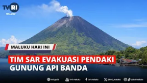TIM SAR EVAKUASI PENDAKI GUNUNG API BANDA - MHI 09/02/2026