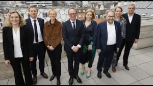 Le nouveau gouvernement bruxellois a prêté serment : découvrez le casting complet