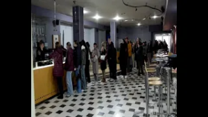 Filmski fenomen: Veliki redovi za film "Svadba" u četvrtoj nedelji prikazivanja