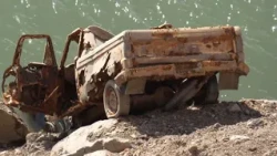 Low water at Green Mountain Reservoir uncovers decades-old vehicles