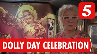 Dolly Day Sparkles at Musicians Hall of Fame in Music City