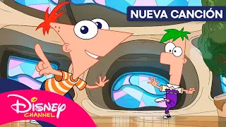 PHINEAS Y FERB: La mansión de las aves gigantes 🐦 | NUEVA CANCIÓN | @disneychannelES