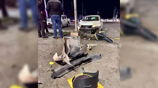 Tras choque, conductor intenta huir y termina contra un semáforo en Durango