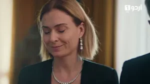 Aakhir Tum Chahte Kya Ho? | Best Scenes | Parday May Rehnay Do |  Lost In Love