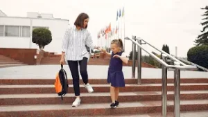 46% родителей не будут провожать детей в школу