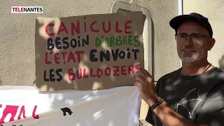 NANTES: DESPITE THE BAN, OVER 500 PROTESTERS MARCHED AGAINST THE DETENTION CENTER THIS SATURDAY A...