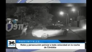 Robo y persecución policial a toda velocidad en la noche de Córdoba