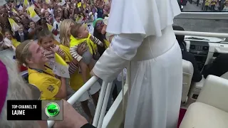 Top Channel/ 700 mijë njerëz ndjekin meshën madhështore të Papa Leonit, mesazhi për rininë