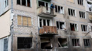 Russia and Ukraine trade deadly strikes as Zelenskyy prepares to meet Trump at UN