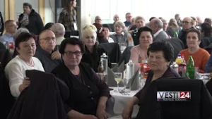 Na tribini Fonda PIO u Kladovu 350 penzionera.