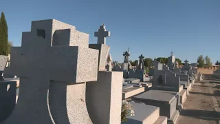 Over 50 graves desecrated at Carabanchel South Cemetery